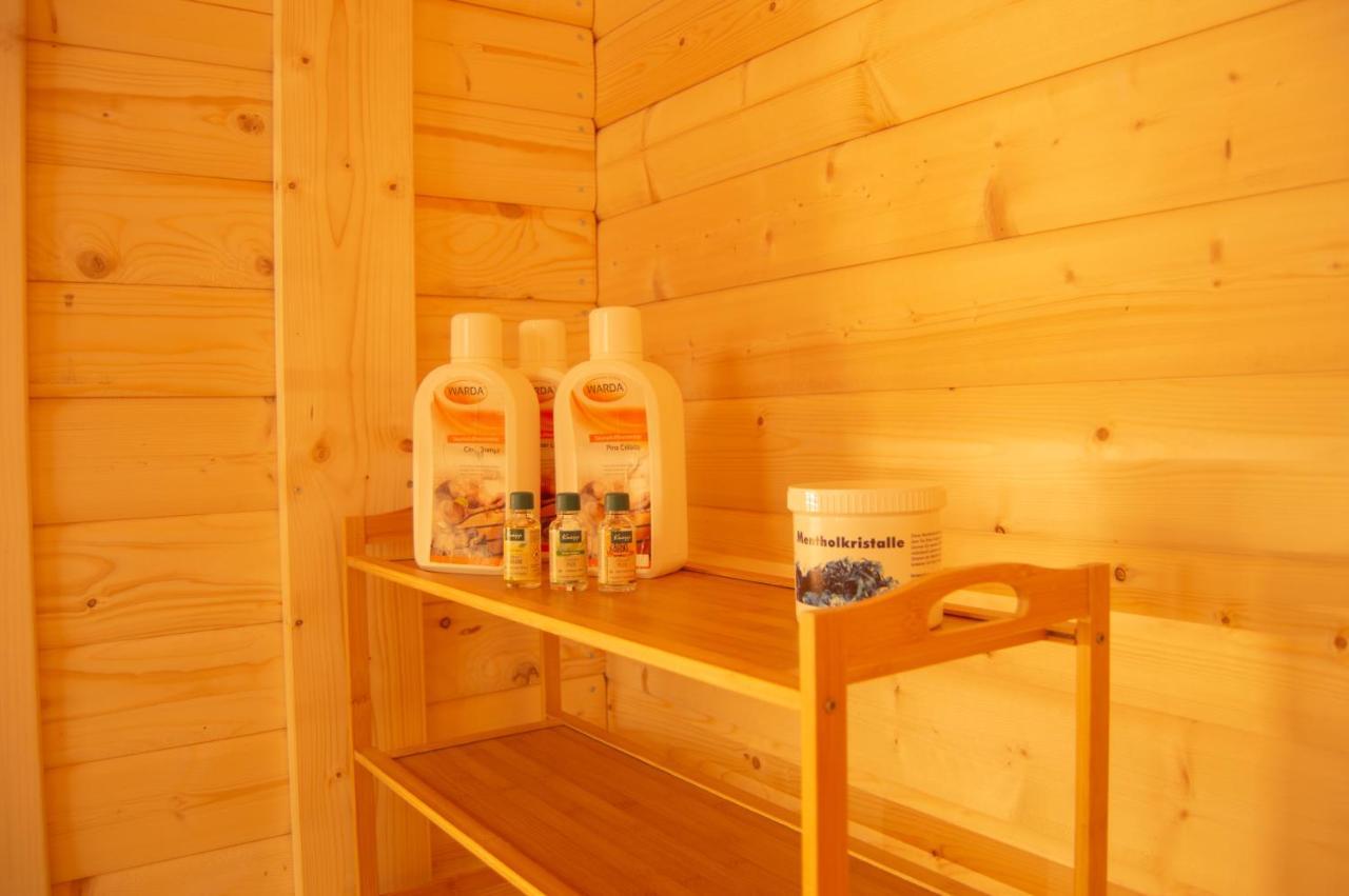 Wellnessoase Mitten In Triberg Триберг Экстерьер фото