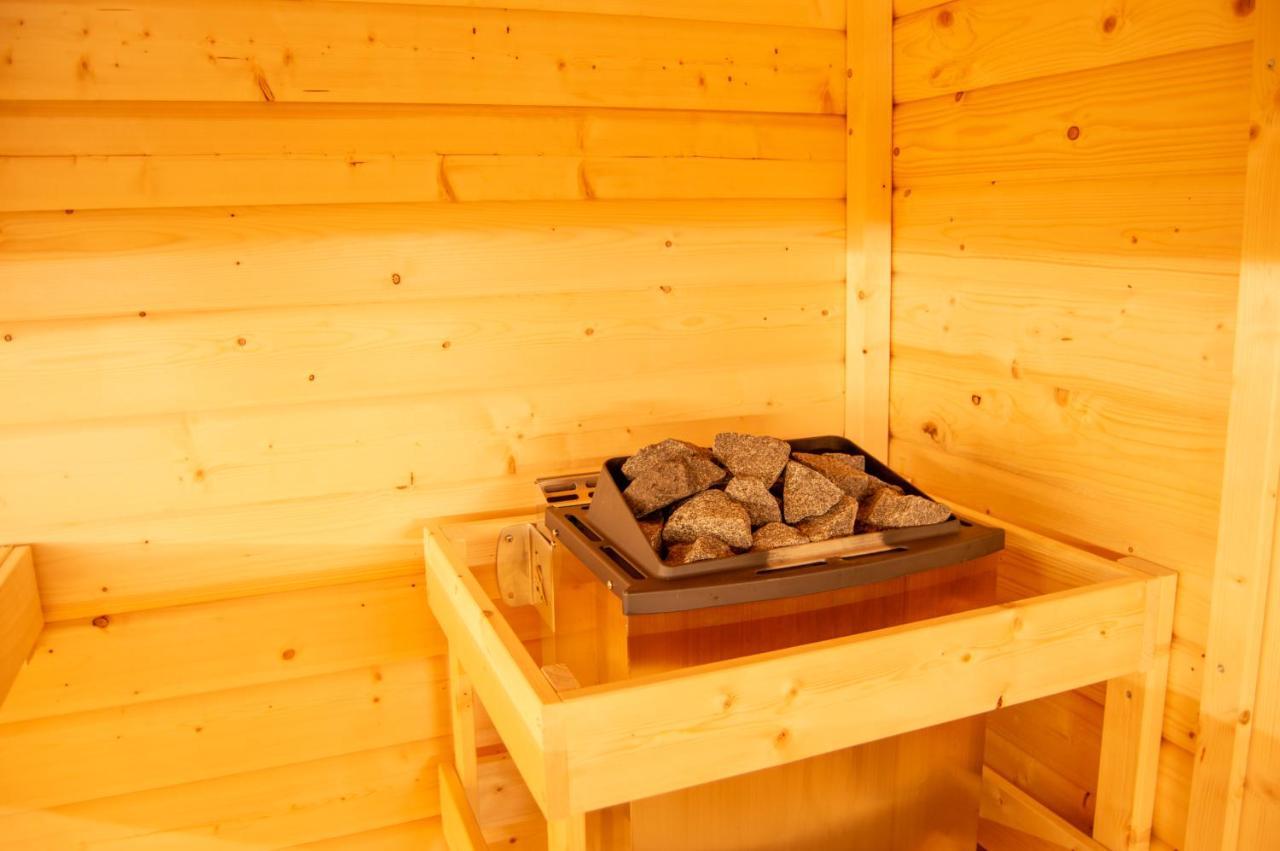 Wellnessoase Mitten In Triberg Триберг Экстерьер фото